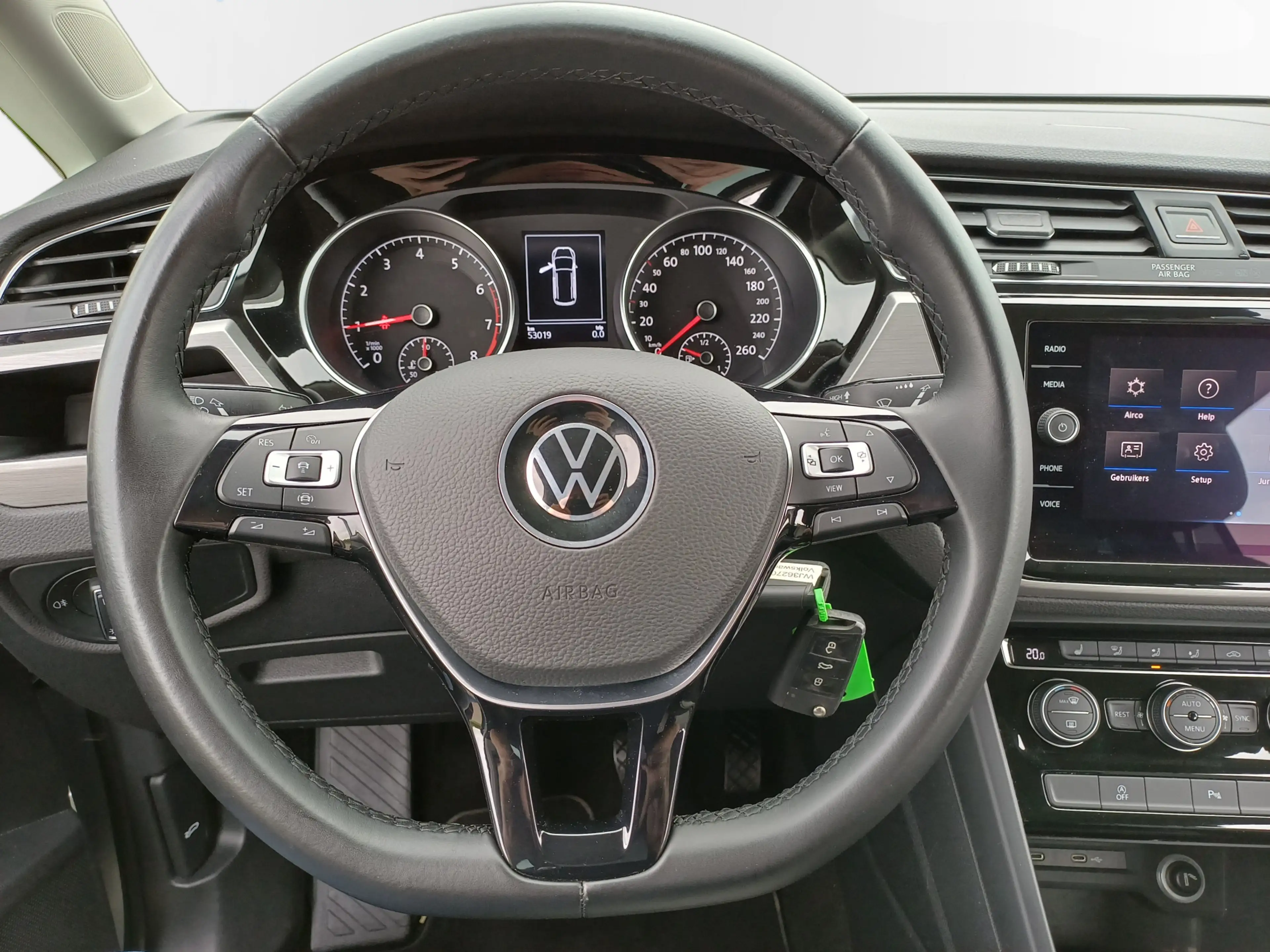 Volkswagen Touran 1.5 TSI Comfortline 7-Pers. /Clima/Cruise/Carplay/ — photo 39