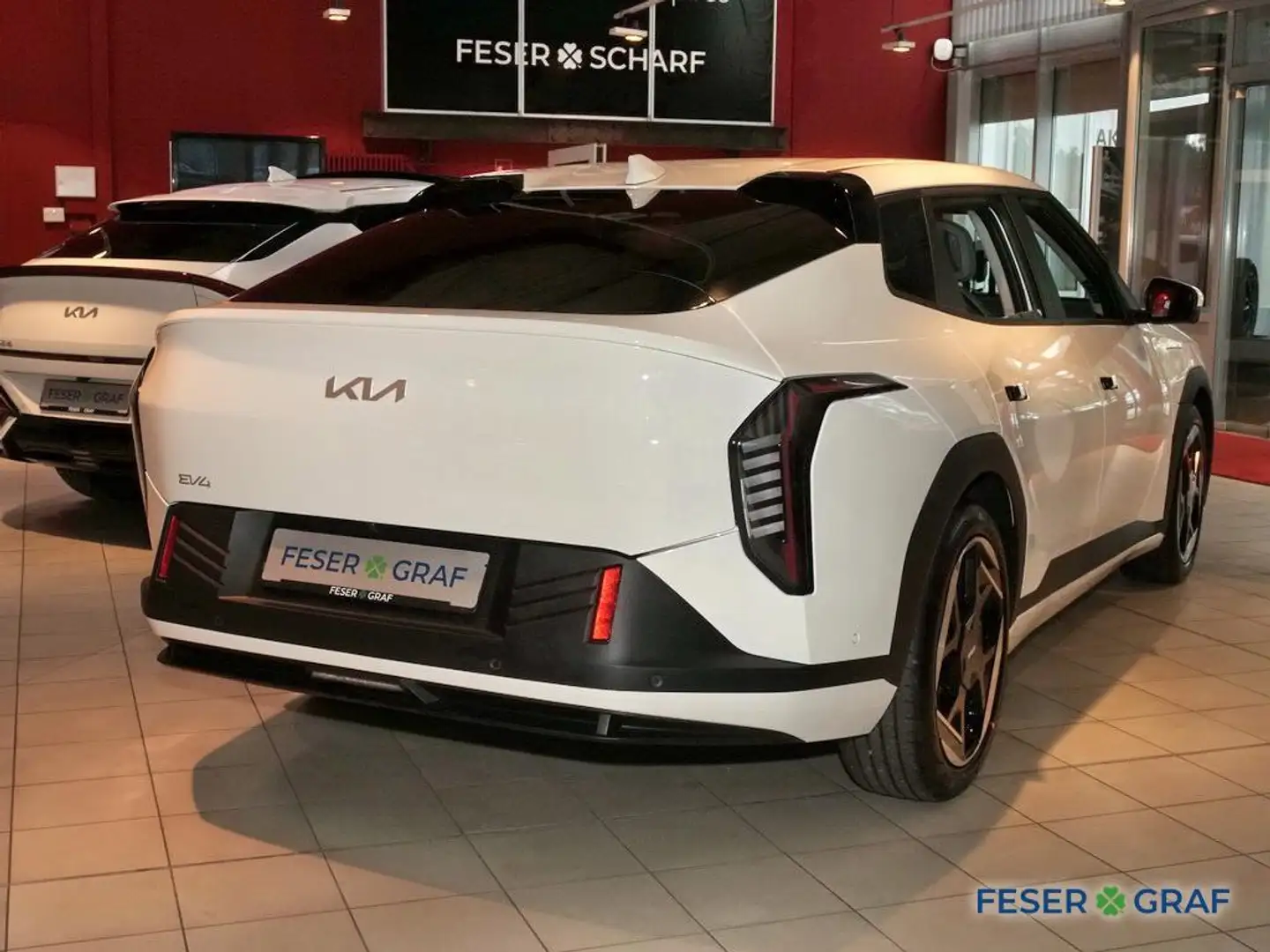 Kia EV4 Fastback 81 FWD EARTH UP TE WIC DWP DE SD Blanc - 2