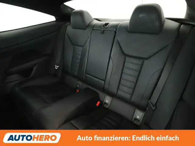 BMW 4 Series view 14