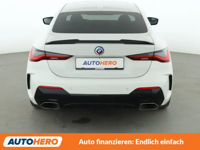 BMW 4 Series view 5