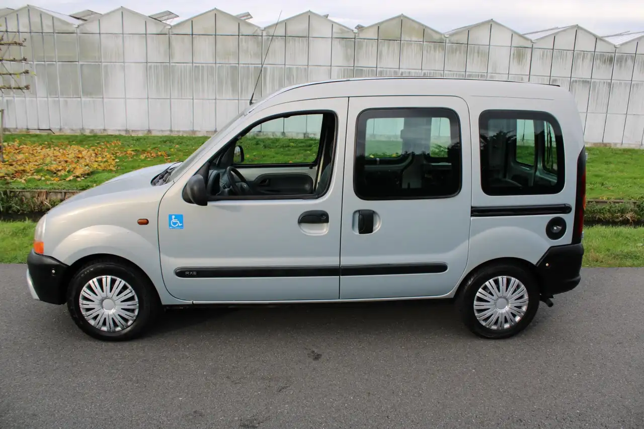 Renault Kangoo 1.4 RXE Automaat Rolstoelvervoer met Knielsysteem, foto 4