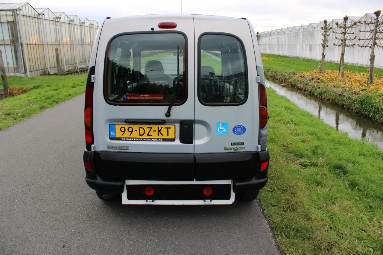 Renault Kangoo 1.4 RXE Automaat Rolstoelvervoer met Knielsysteem, foto 9