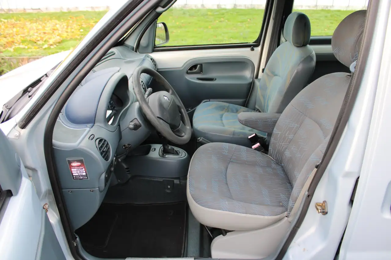 Renault Kangoo 1.4 RXE Automaat Rolstoelvervoer met Knielsysteem, foto 12