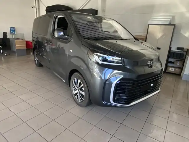 Toyota Verso Family 8pl