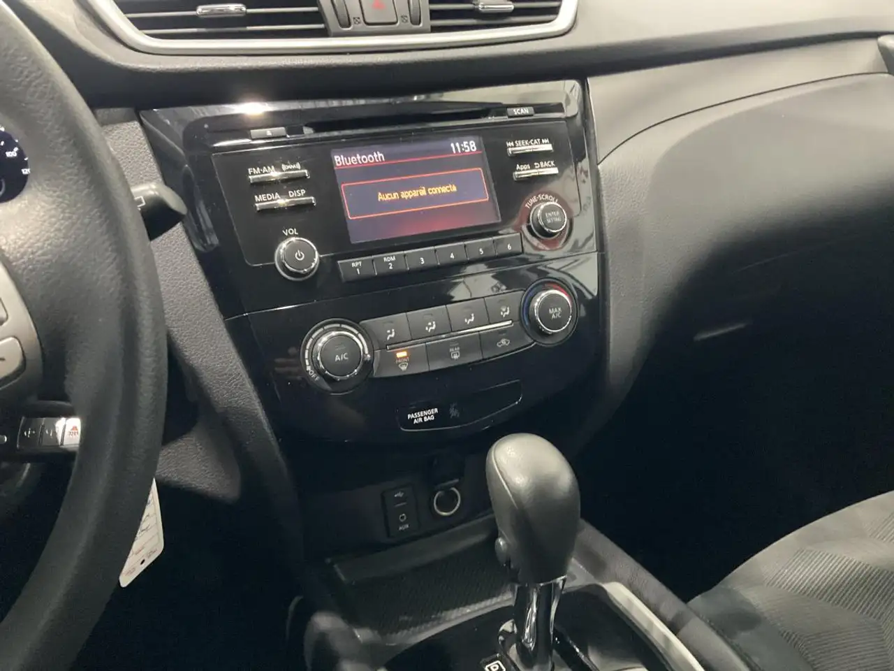 Nissan Rogue photo Nissan Rogue