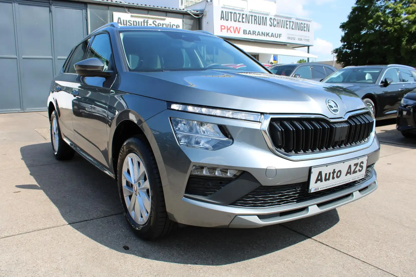 Skoda Kamiq Selection/1.Hd/ACC/SHZ/LHZ/CARPLAY/CAM/LED Grau - 1