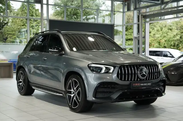 Mercedes-Benz GLE view 5