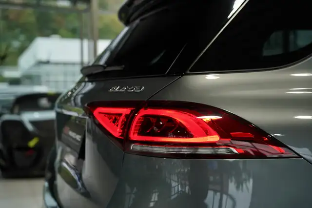 Mercedes-Benz GLE view 15