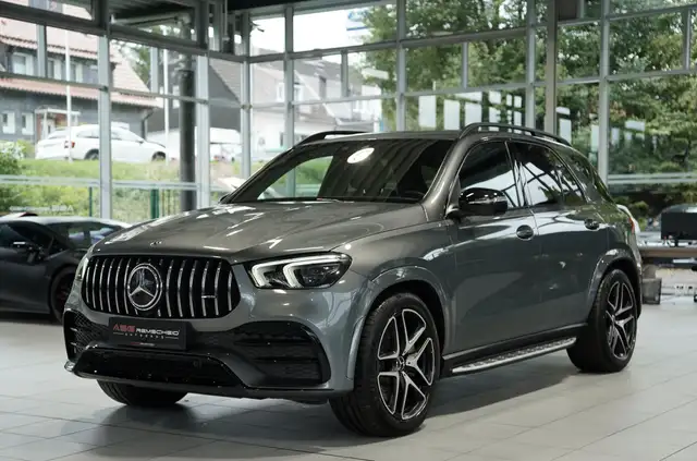 Mercedes-Benz GLE view 4