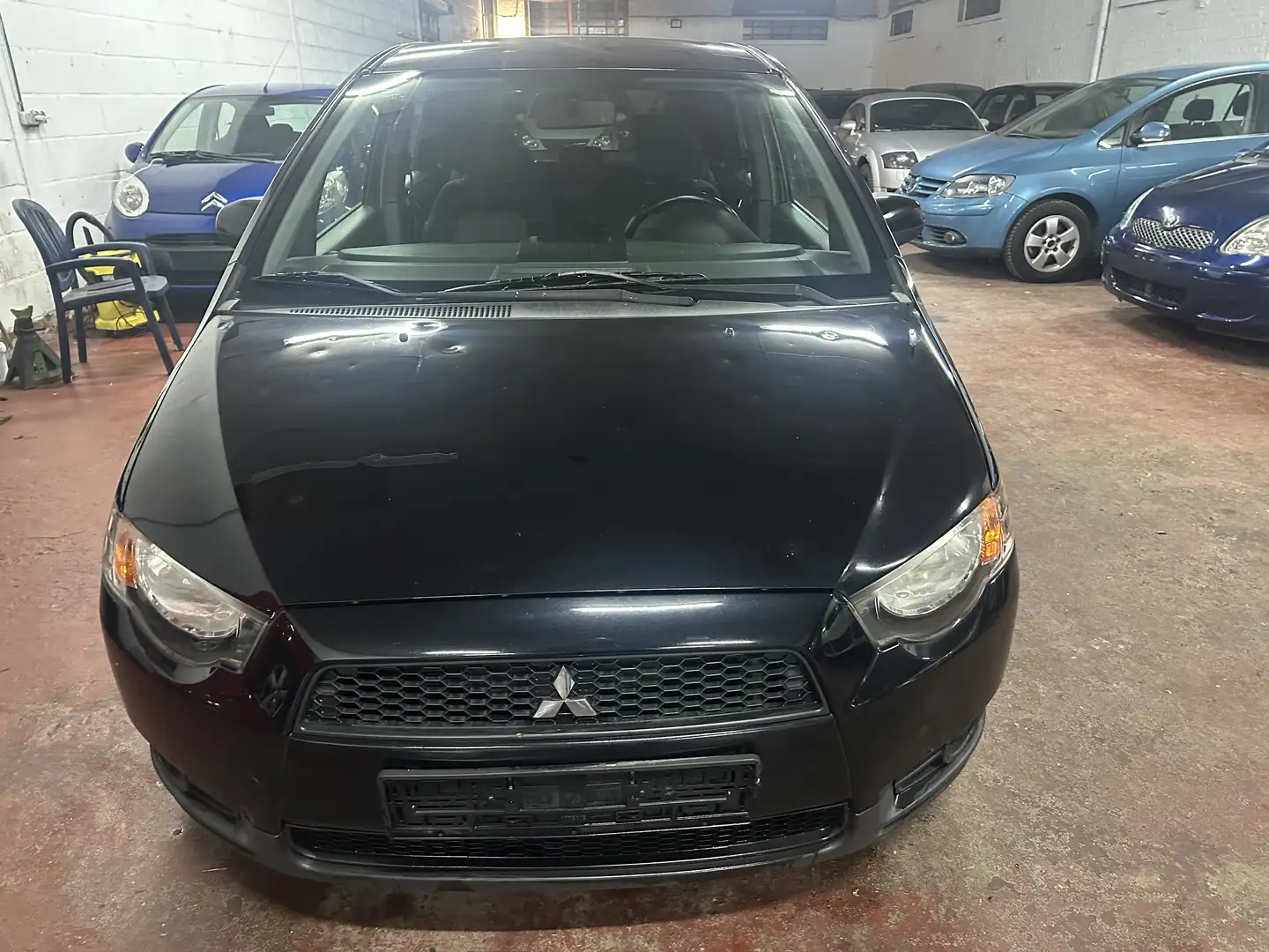 Mitsubishi Colt 1.4 Automatique - 2