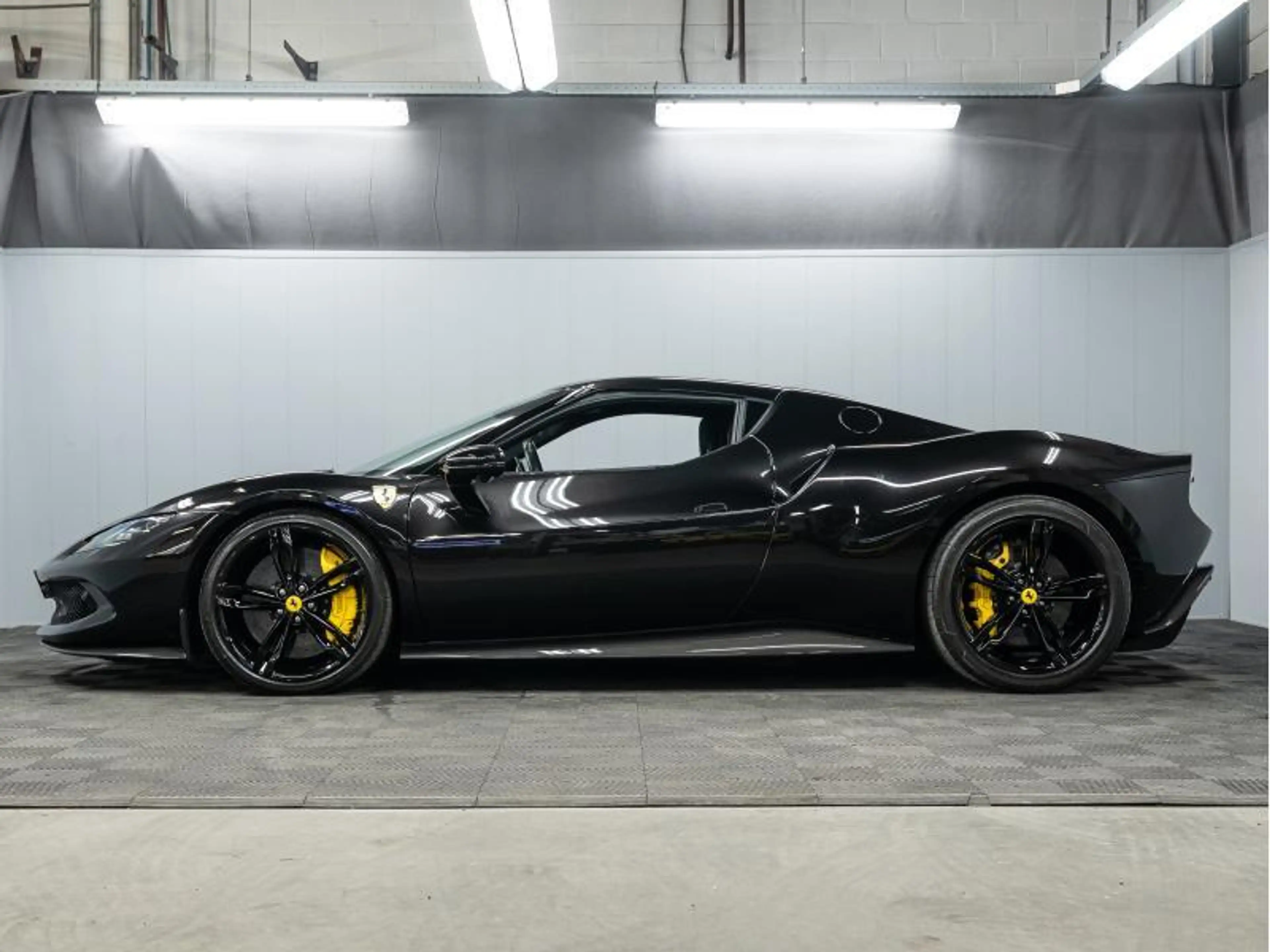 Ferrari 296 GTB — photo 6