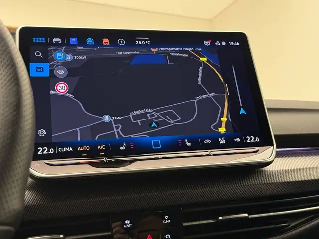 Volkswagen Golf view 12