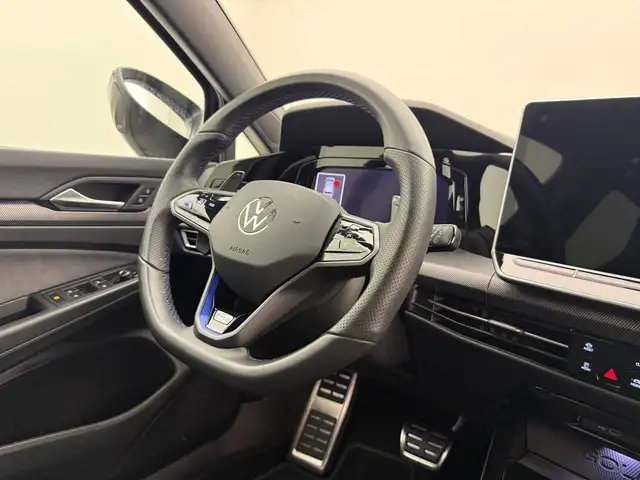 Volkswagen Golf view 7
