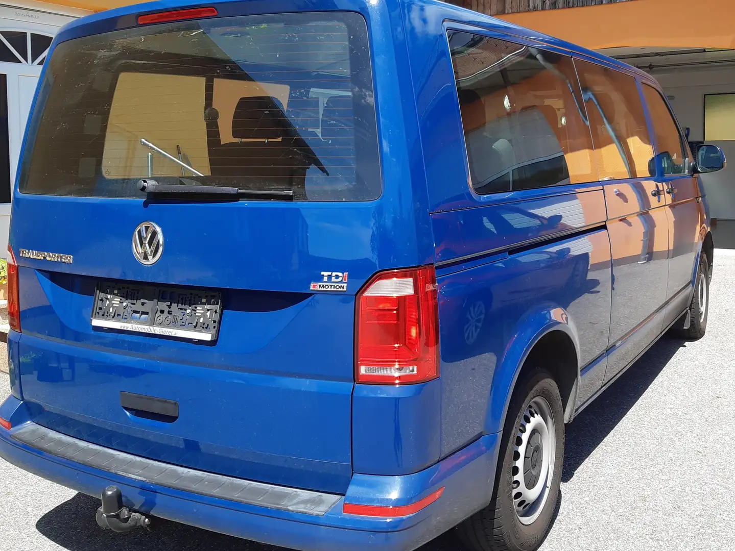 Volkswagen T6 Kombi Kombi LR 2,0 TDI 4Motion BMT Blau - 2