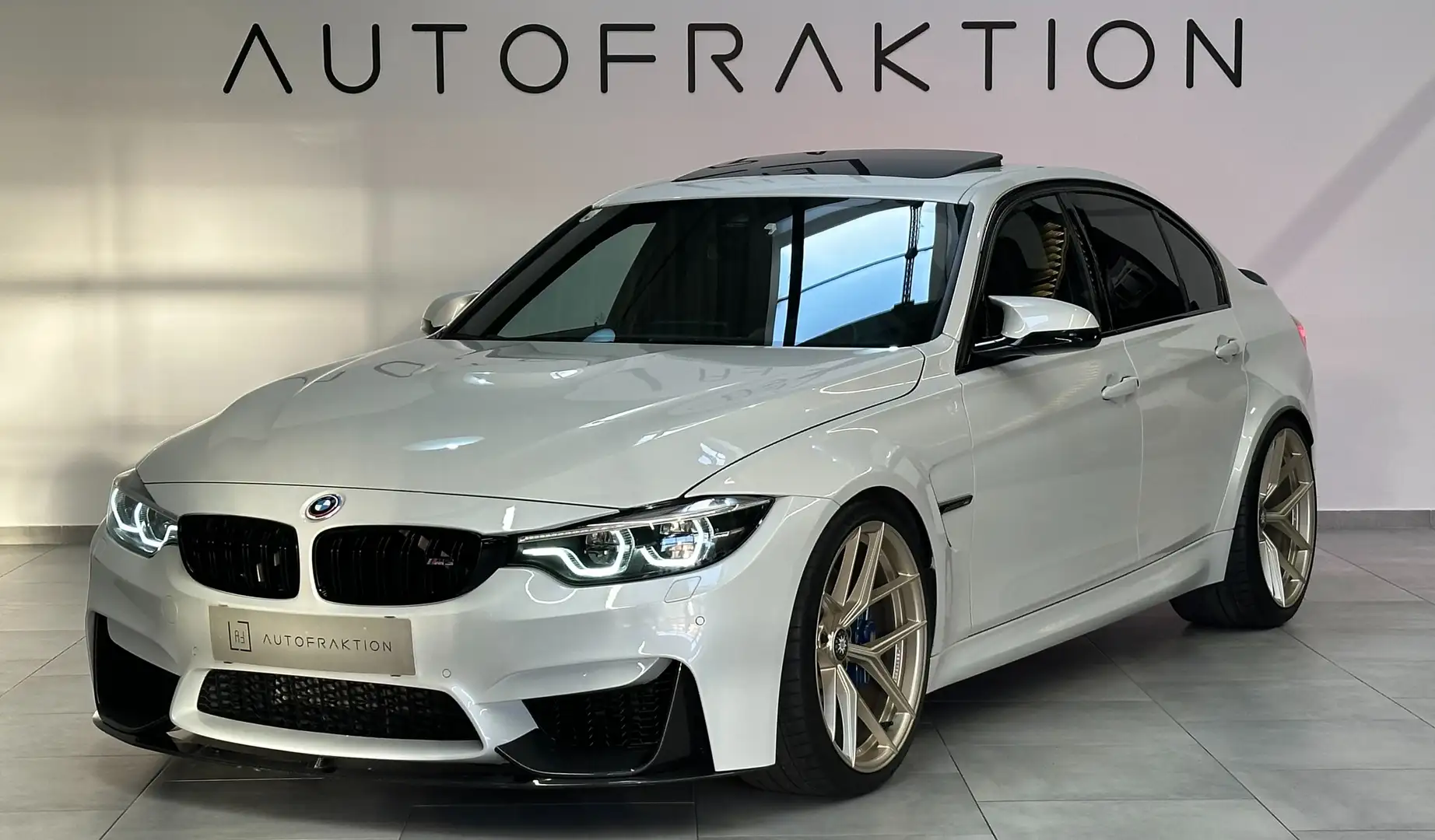BMW M3 LCI II Weiß - 1