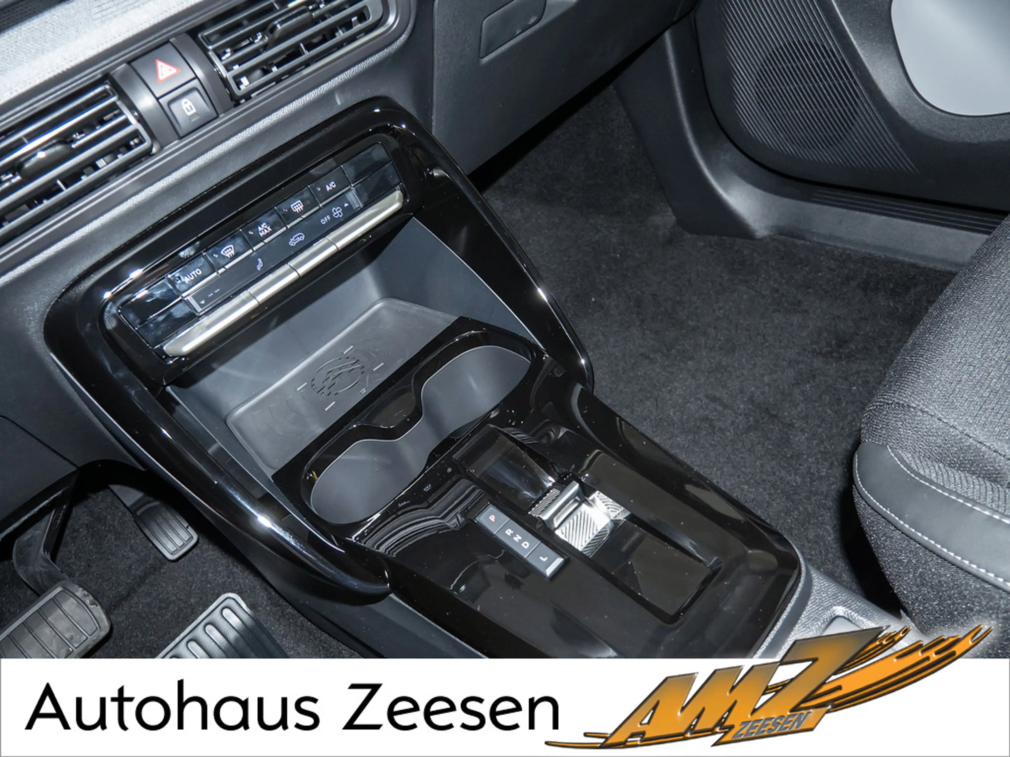 Citroen C3 Aircross Hybrid 145 Max NAVI KAMERA PDC — photo 11