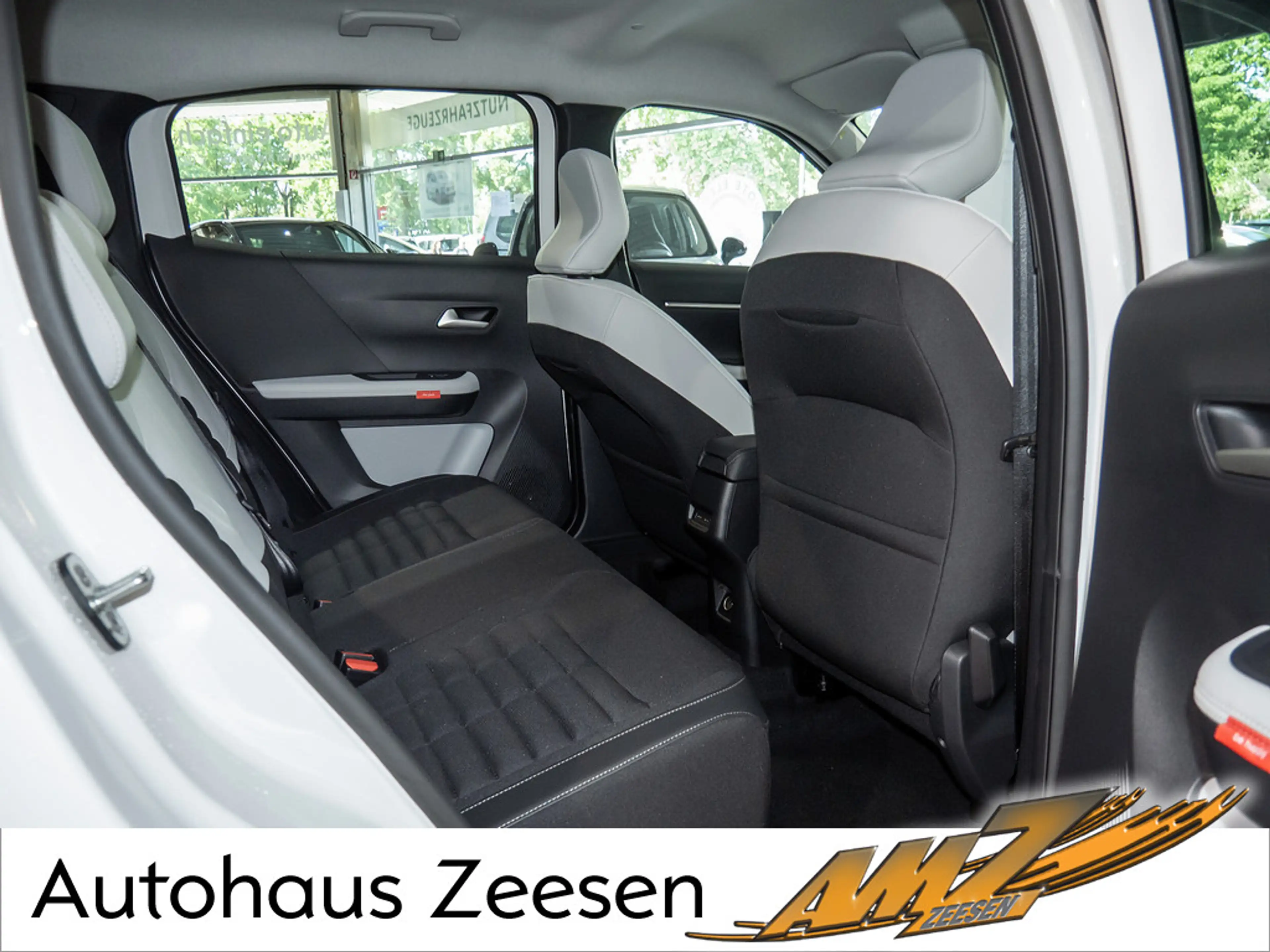 Citroen C3 Aircross Hybrid 145 Max NAVI KAMERA PDC — photo 4