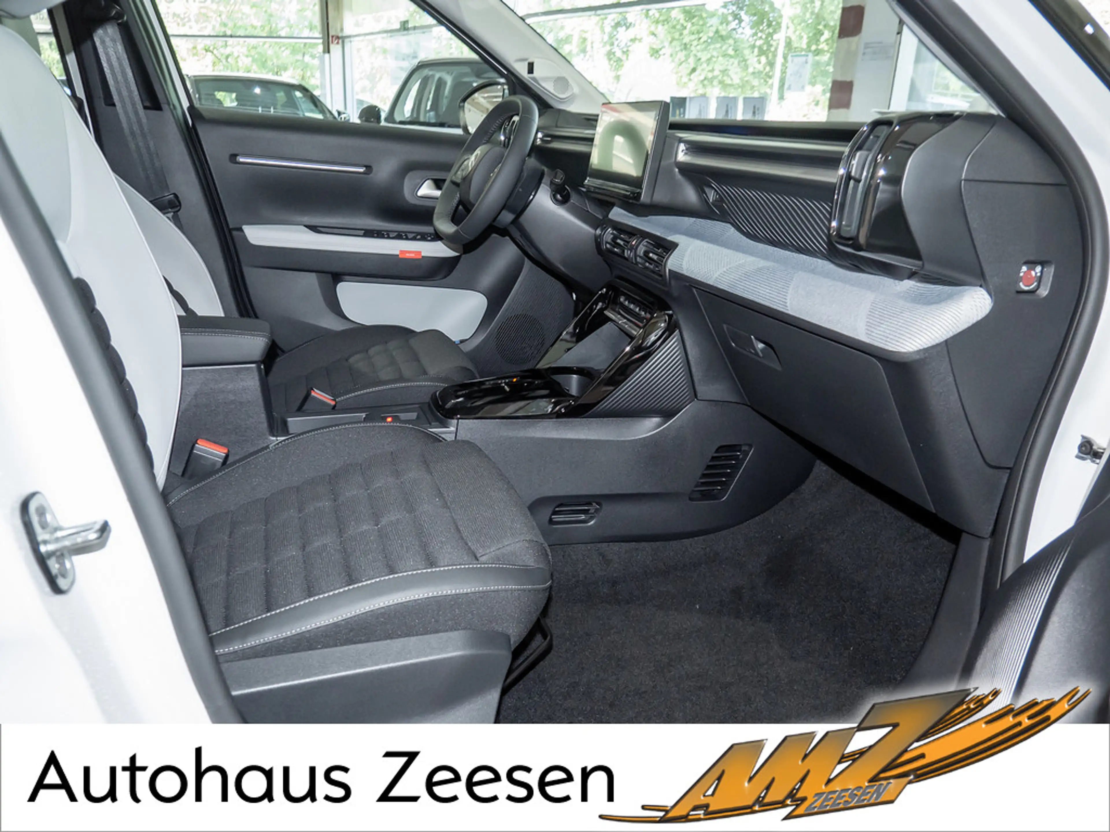 Citroen C3 Aircross Hybrid 145 Max NAVI KAMERA PDC — photo 2