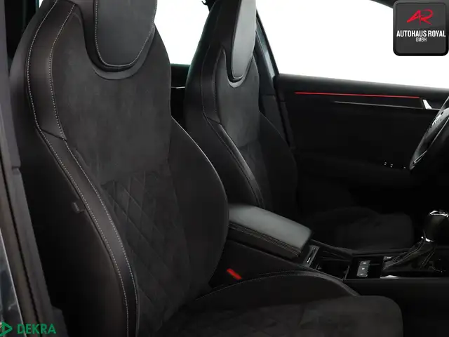 Skoda Superb view 12