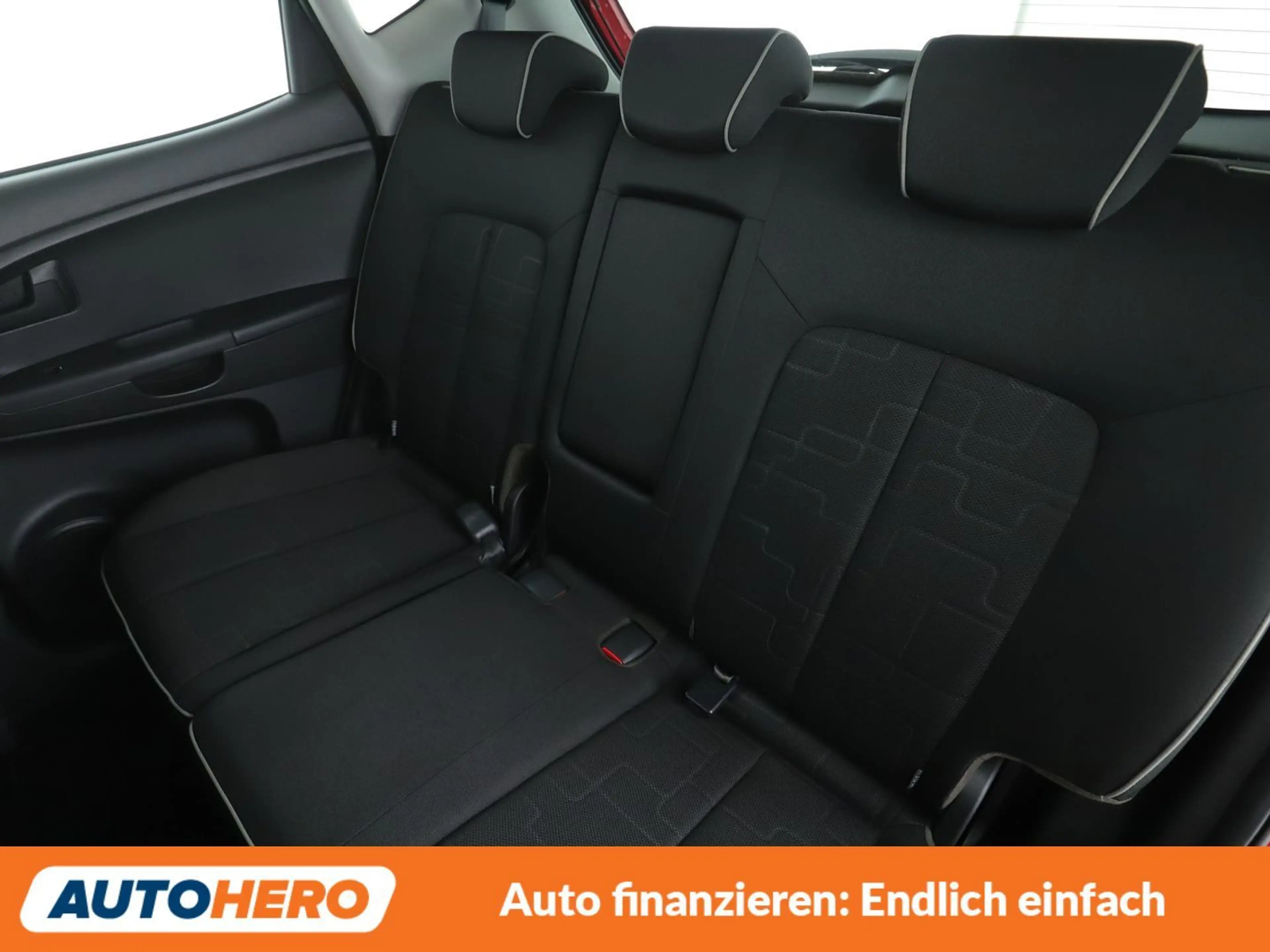 Kia Venga 1.6 Dream Team Aut.*NAVI*CAM* — photo 14