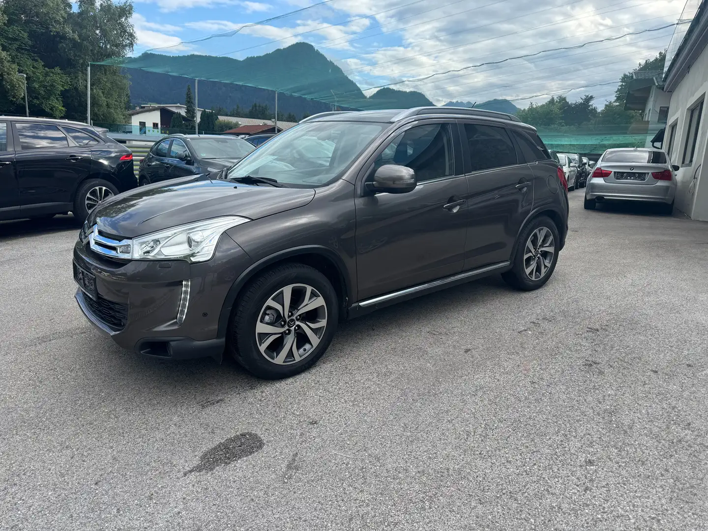 Citroen C4 Aircross Exclusive 4WD Brun - 2