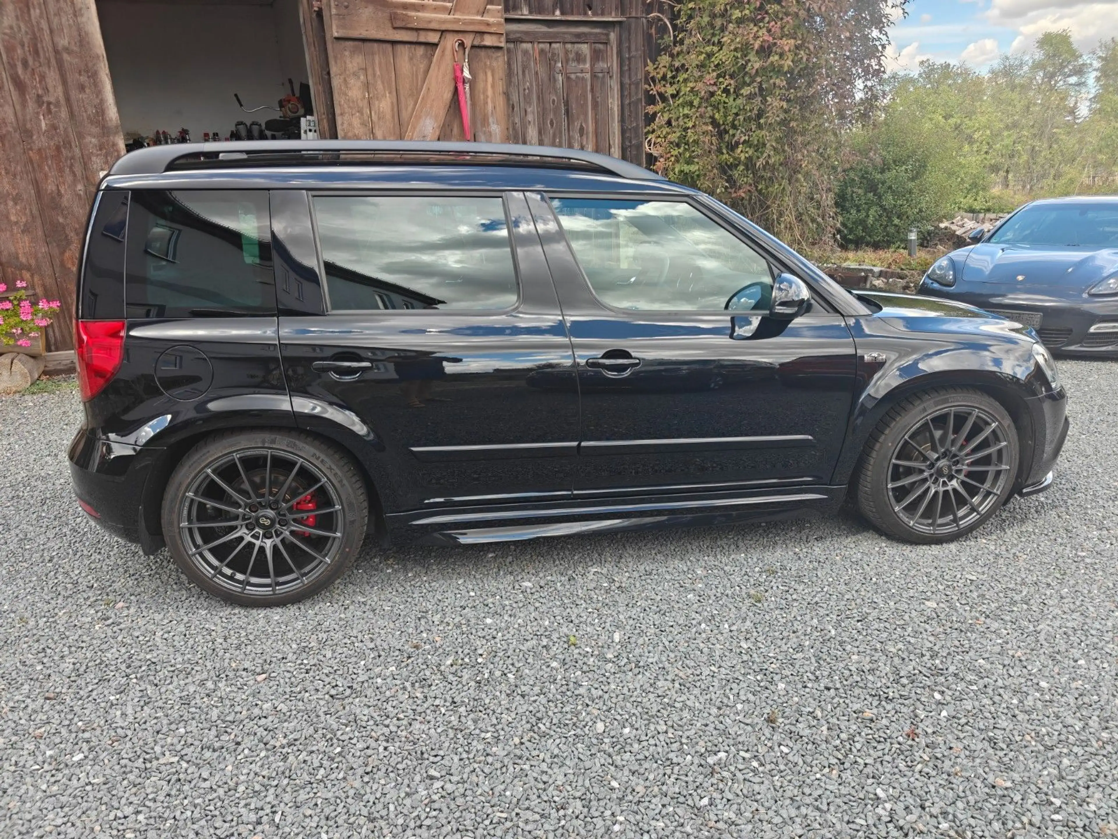 Skoda Yeti Monte Carlo — photo 15