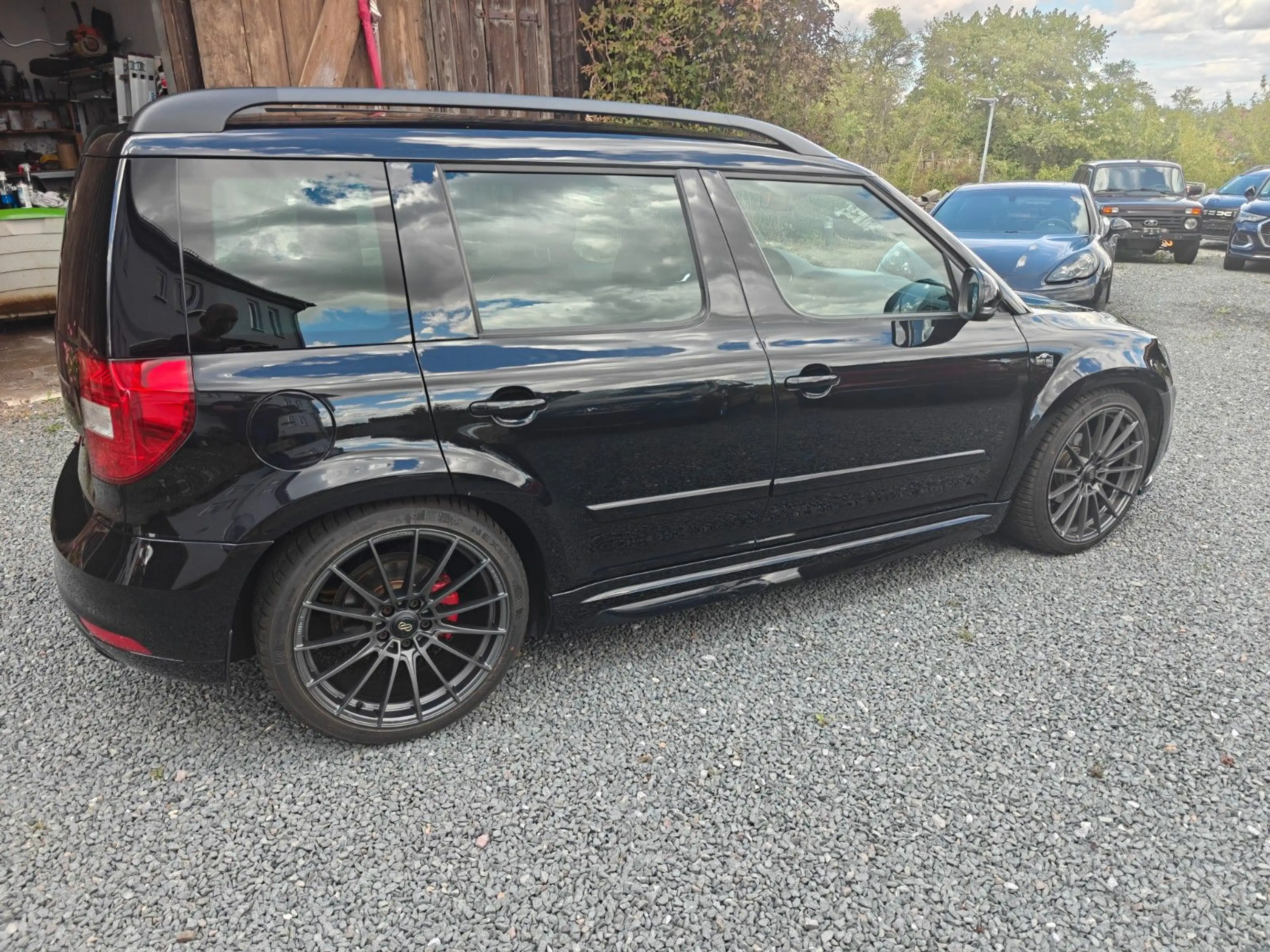 Skoda Yeti Monte Carlo — photo 14
