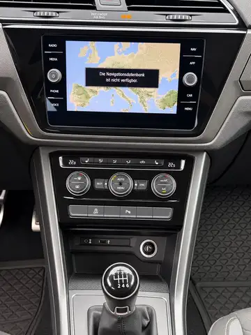 Volkswagen Touran view 14