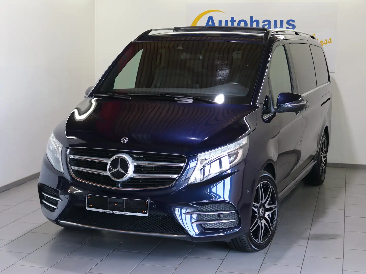Mercedes-Benz V 250 D L 4M AMG-EXCLUSIVE"PANO"NAPPA"4XSITZKLM"AHK"360" Azul - 2