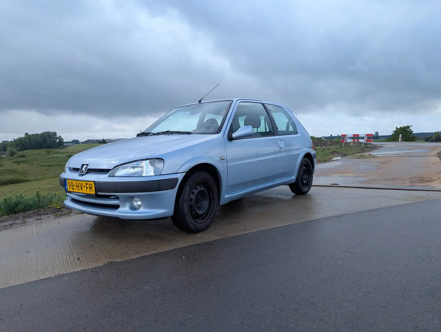 Peugeot 106 106 1.4 XS Gümüş rengi - 1
