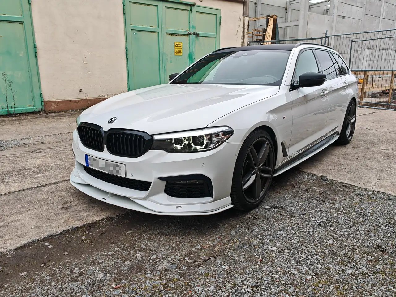 BMW 530