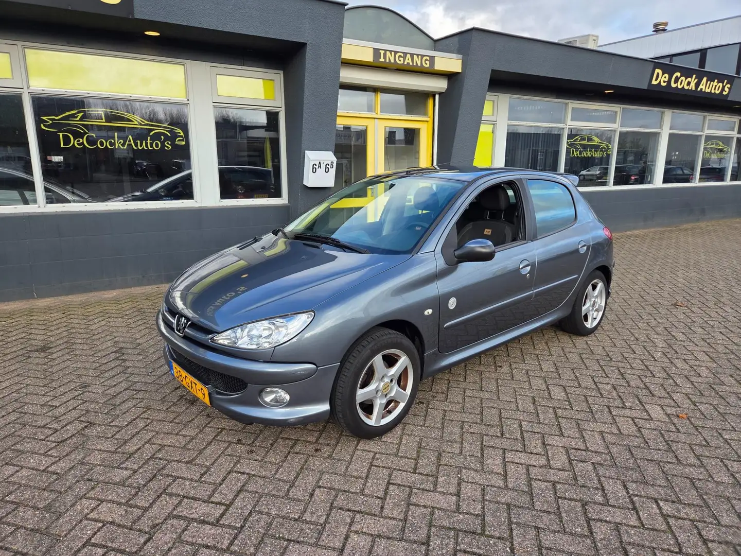 Peugeot 206 1.4 Génération/TREKHAAK Gris - 2