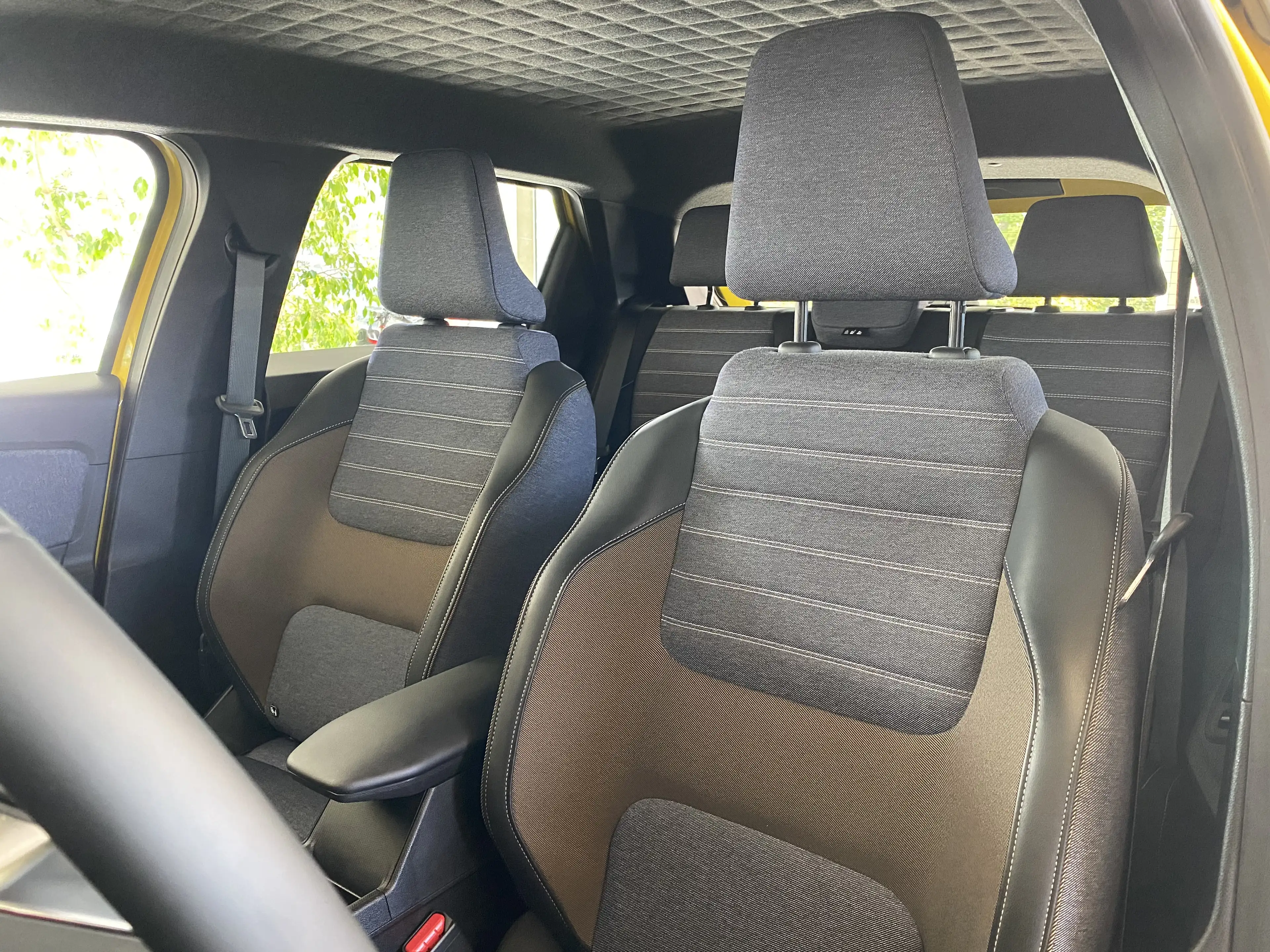 Renault R 5 150, Techno150 Comfort Range (52kWh) — photo 10