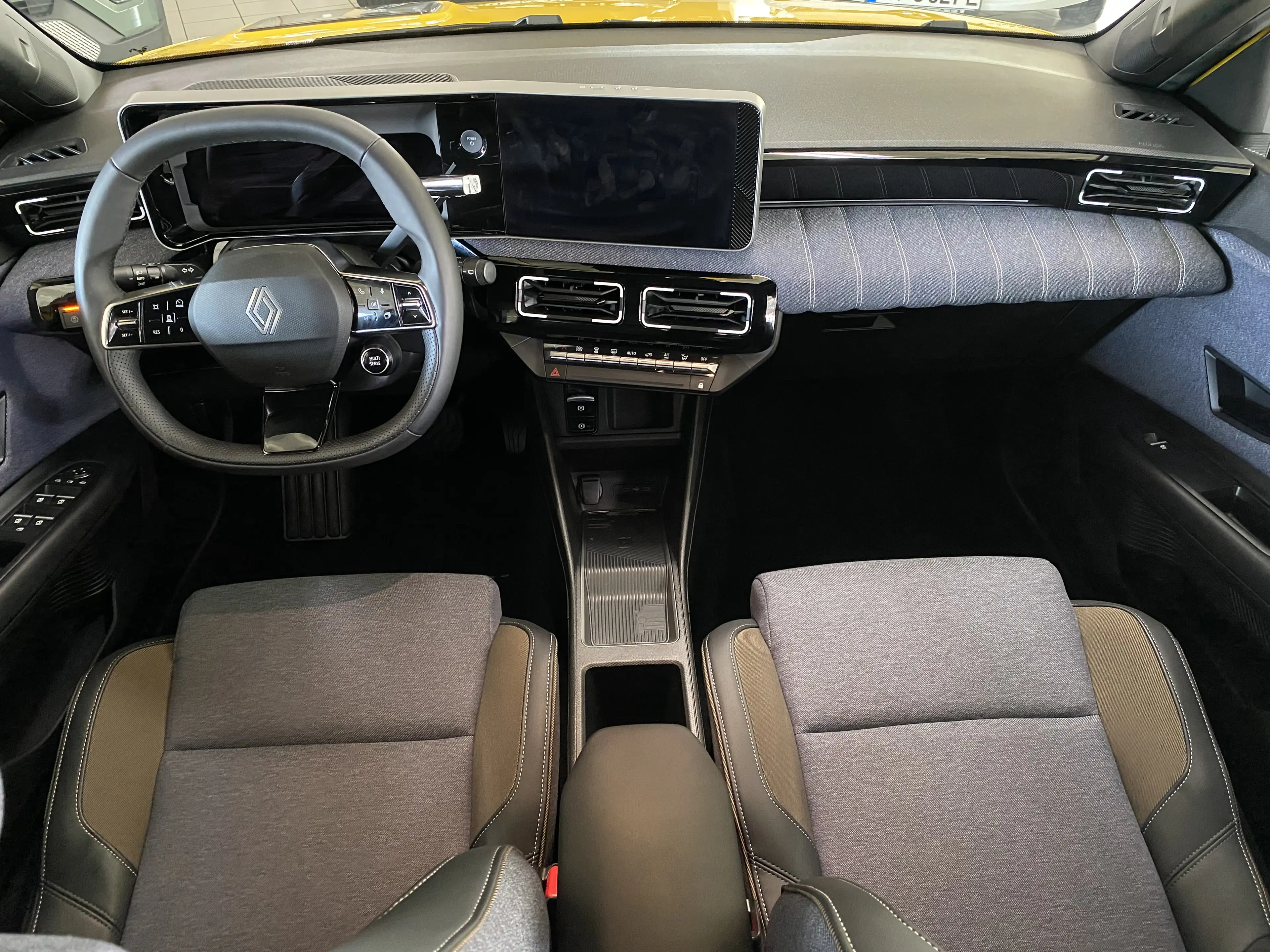 Renault R 5 150, Techno150 Comfort Range (52kWh) — photo 13