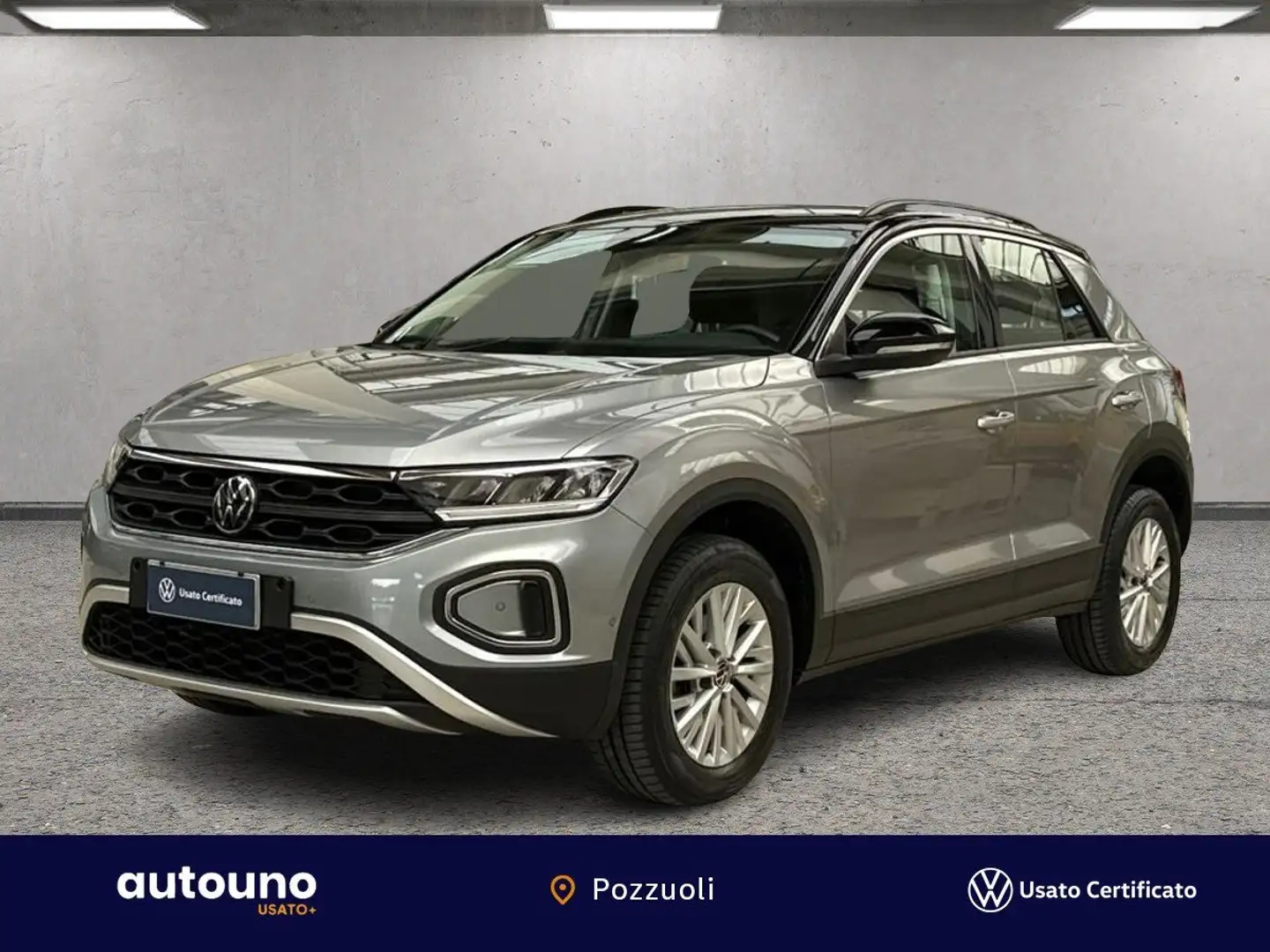 Volkswagen T-Roc 2022 T-Roc 1.5 tsi Life dsg Argento - 1