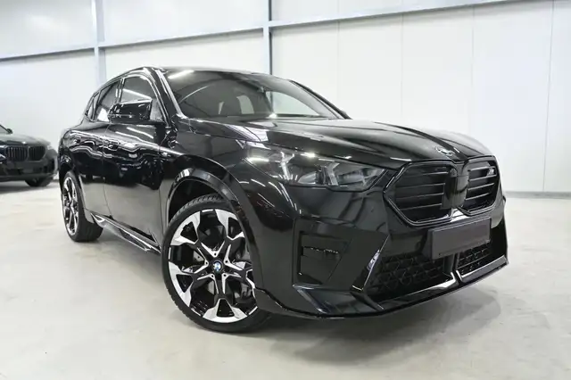 BMW X2 M view 5
