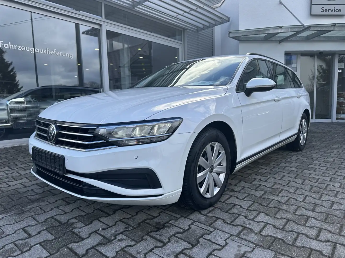Volkswagen Passat Variant 2.0 TDI LED*KAMERA*NAVI*PDC bijela - 2