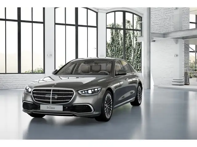 Mercedes-Benz S-Class view 4