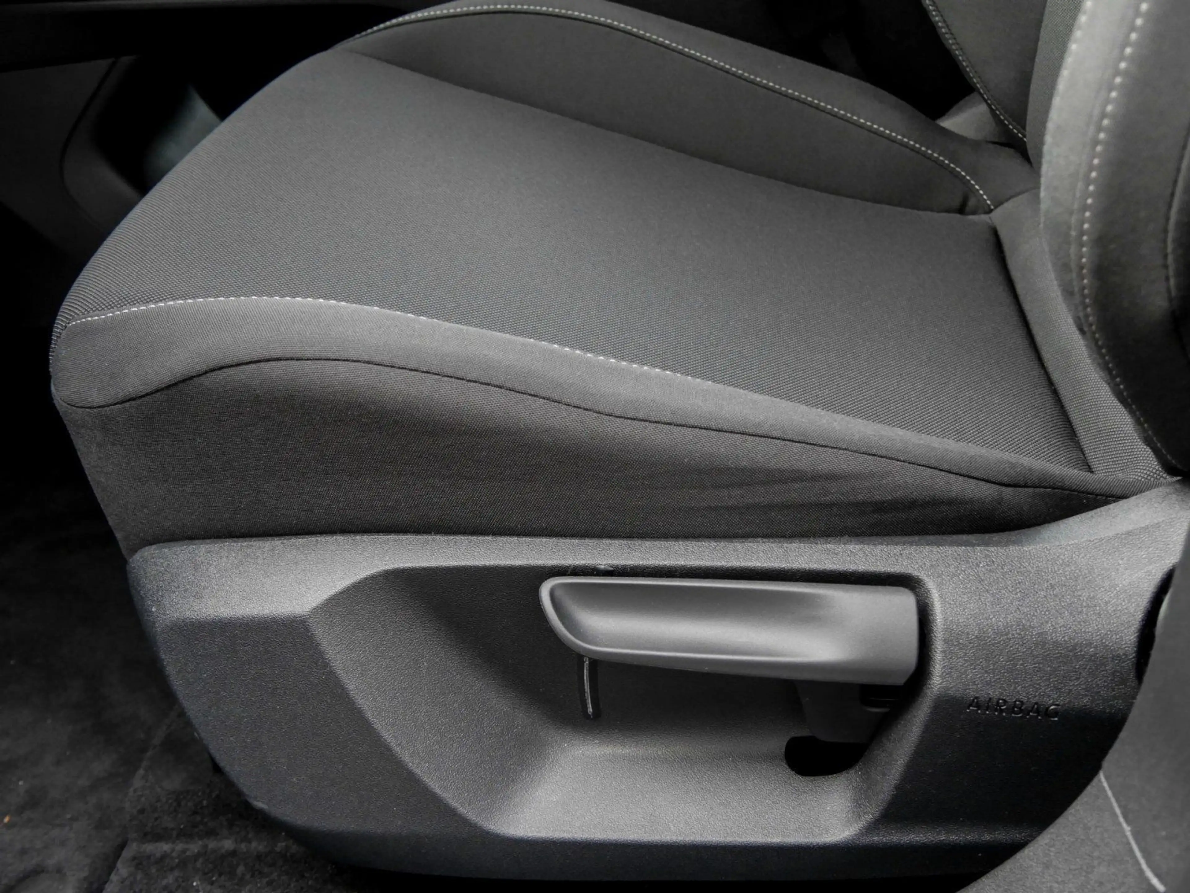 Volkswagen ID. Polo Launch-Edition Life 155 kW (211 PS) 52 — photo 14
