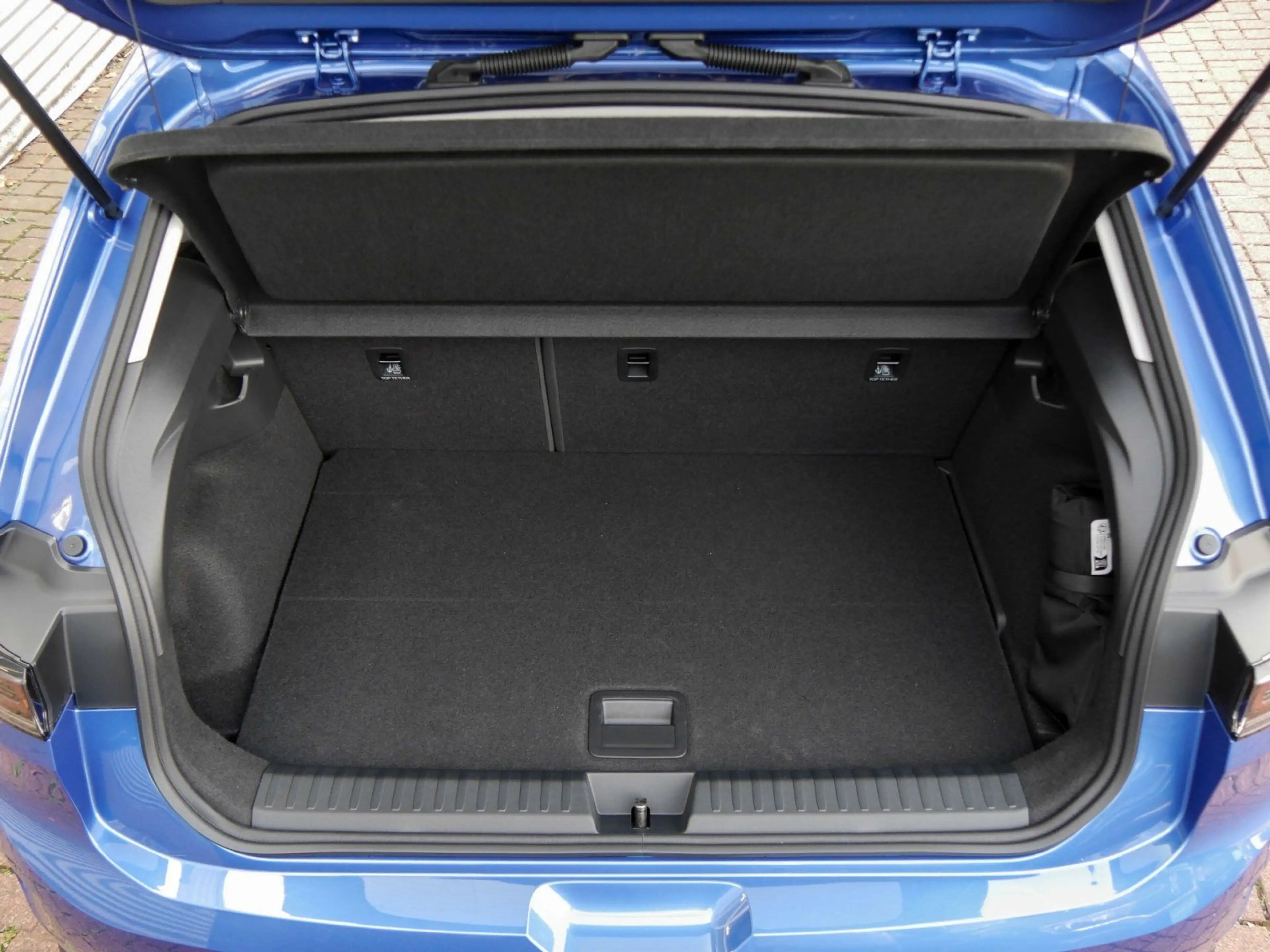 Volkswagen ID. Polo Launch-Edition Life 155 kW (211 PS) 52 — photo 15