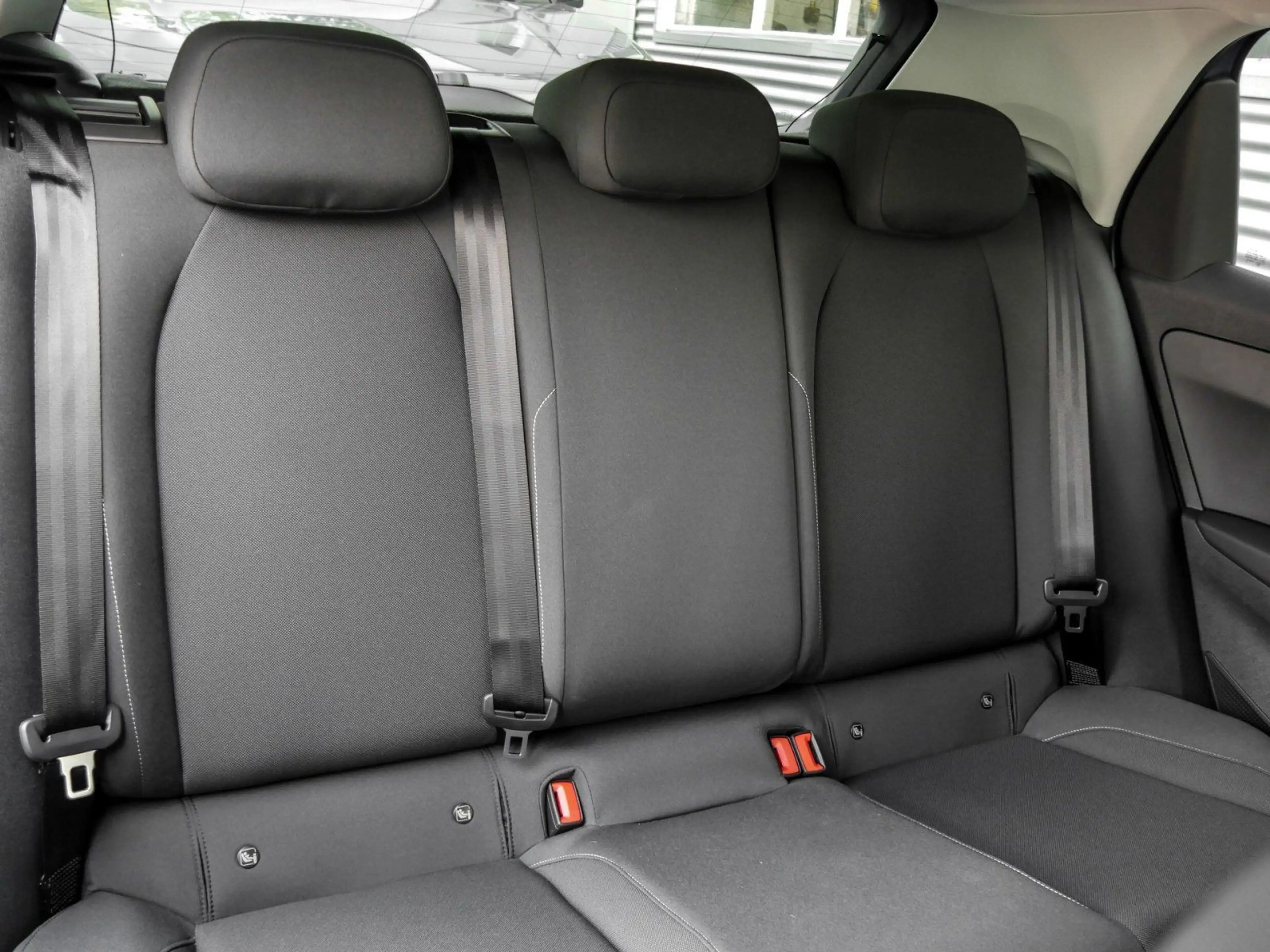 Volkswagen ID. Polo Launch-Edition Life 155 kW (211 PS) 52 — photo 4
