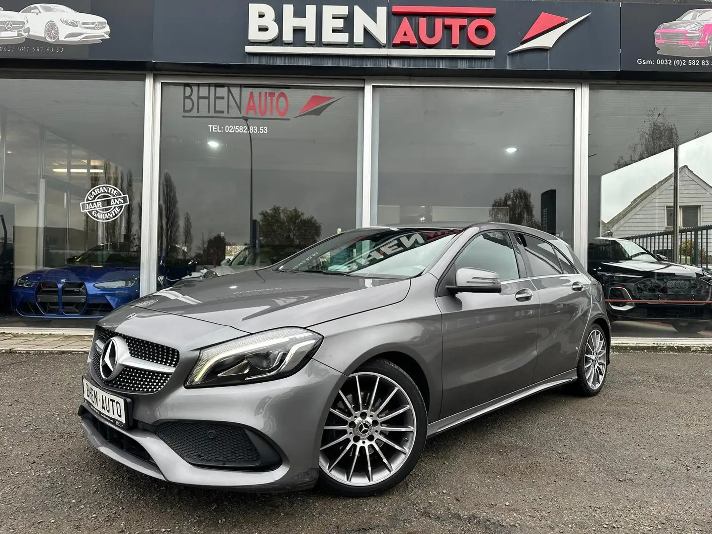 Mercedes-Benz A 160 A 160/PACK AMG/ALACANTRA/CAMERA/NAVI/LED/GARANTIE Gris - 1