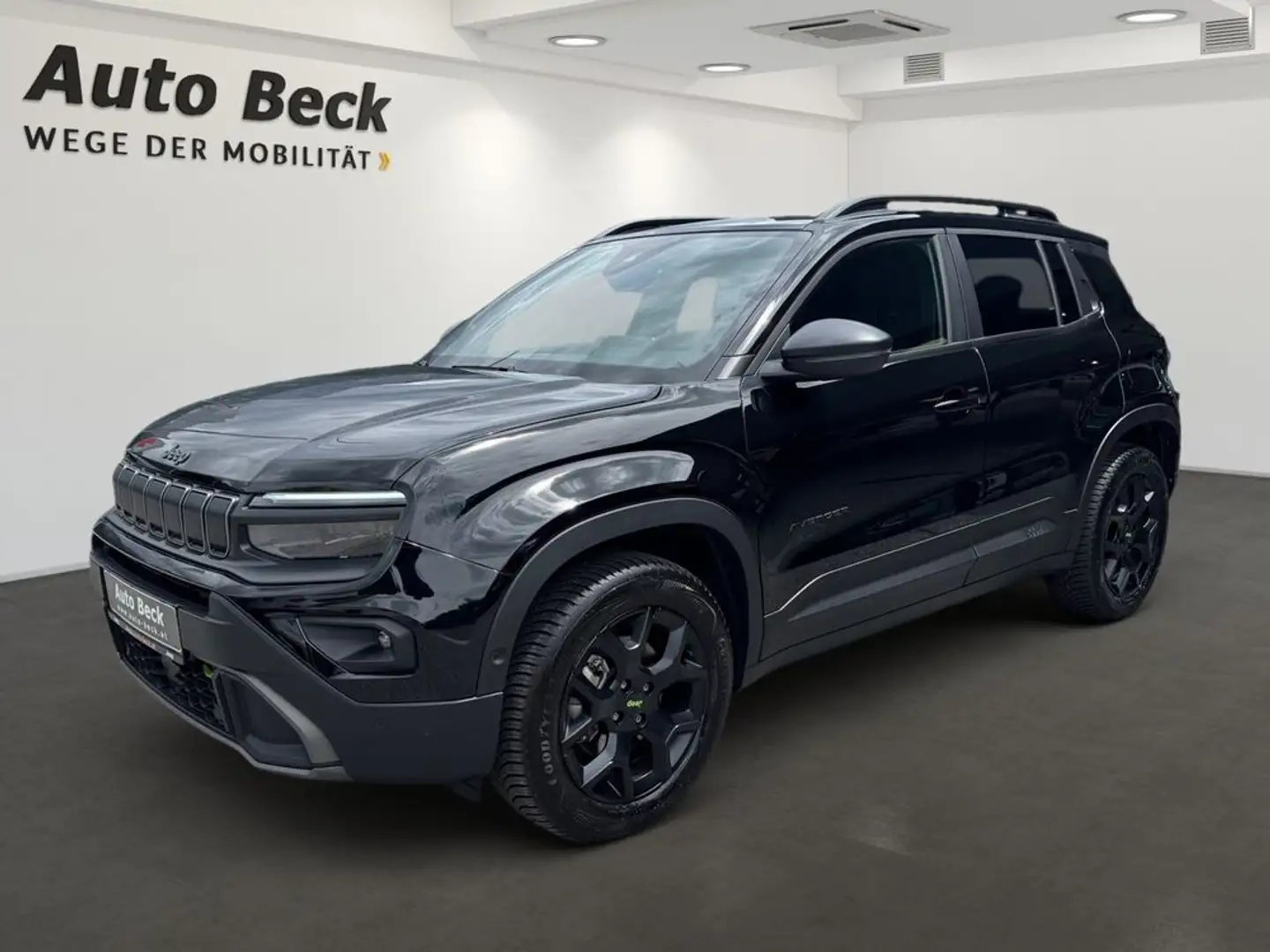 Jeep Avenger Overland Mild-Hybrid 4xe Schwarz - 1
