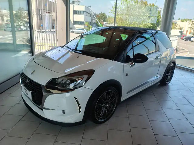 DS Automobiles DS 3 DS3 Cabrio DS3 Cabrio 1.6 Performance 208cv