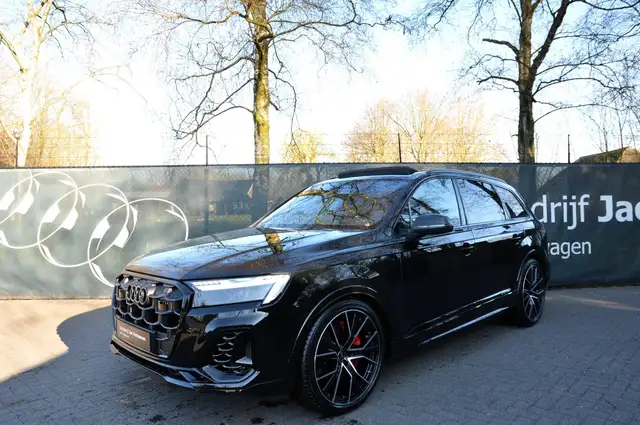 Audi SQ7 4.0 TFSI Quattro|7 pers.|B&O 3D|Nachtzicht|Soft Cl