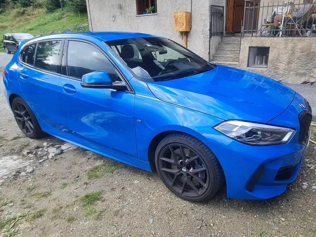 BMW 118