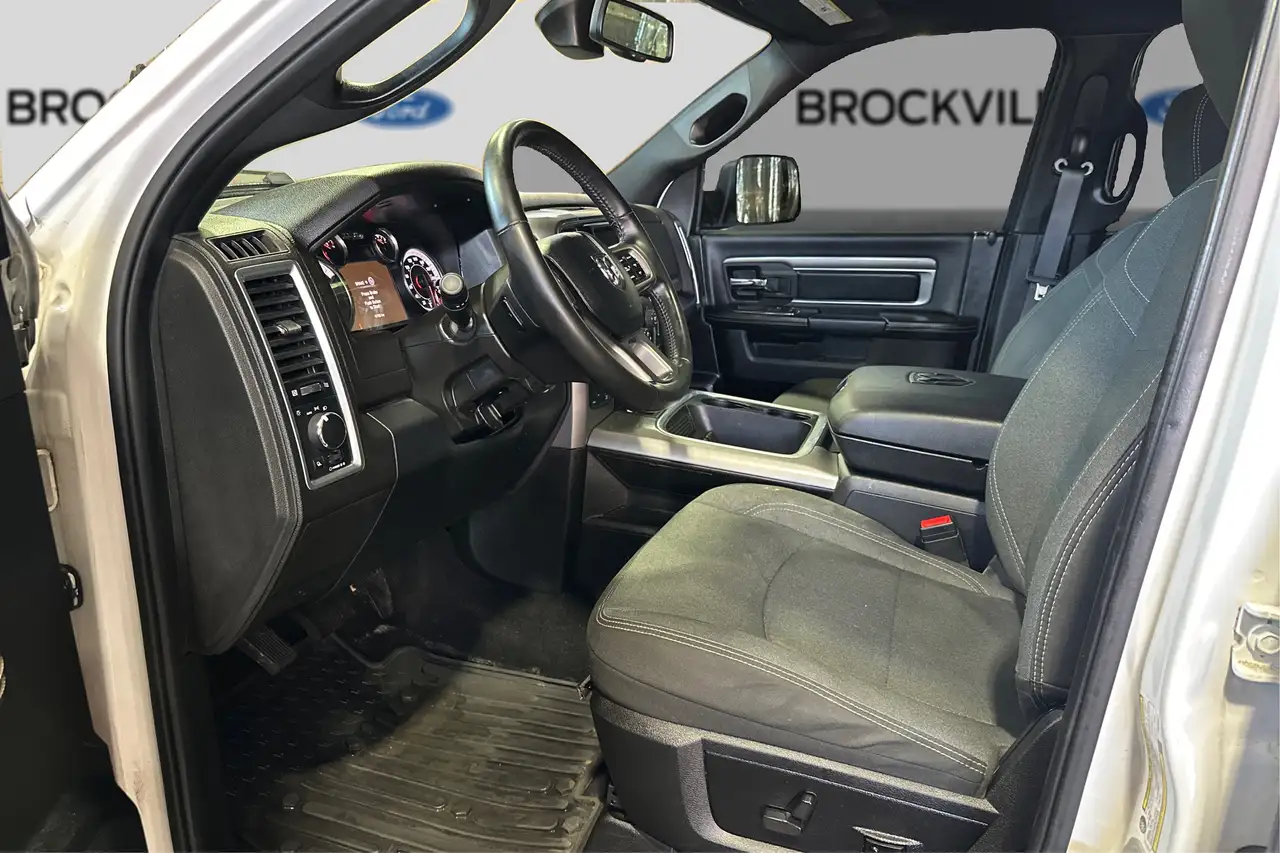 RAM 1500 снимка RAM 1500