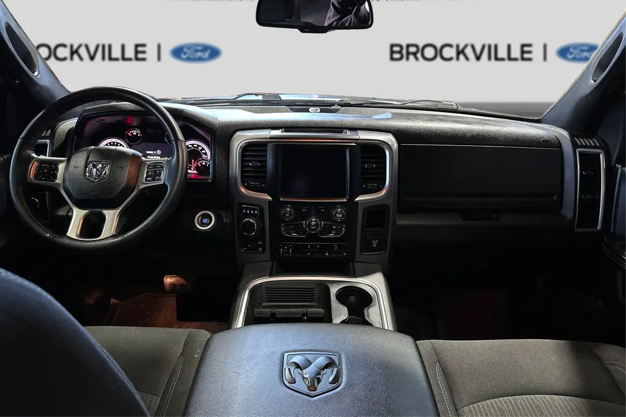 RAM 1500 снимка RAM 1500