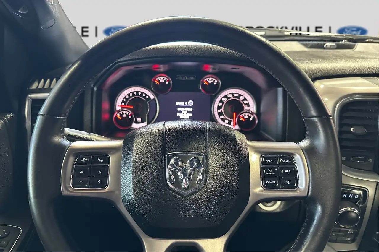 RAM 1500 снимка RAM 1500