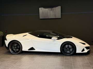 EVO Spyder Kamera Lift Car Play Navi